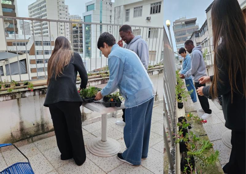 Milayne, Taís e Ricardo plantando as mudas