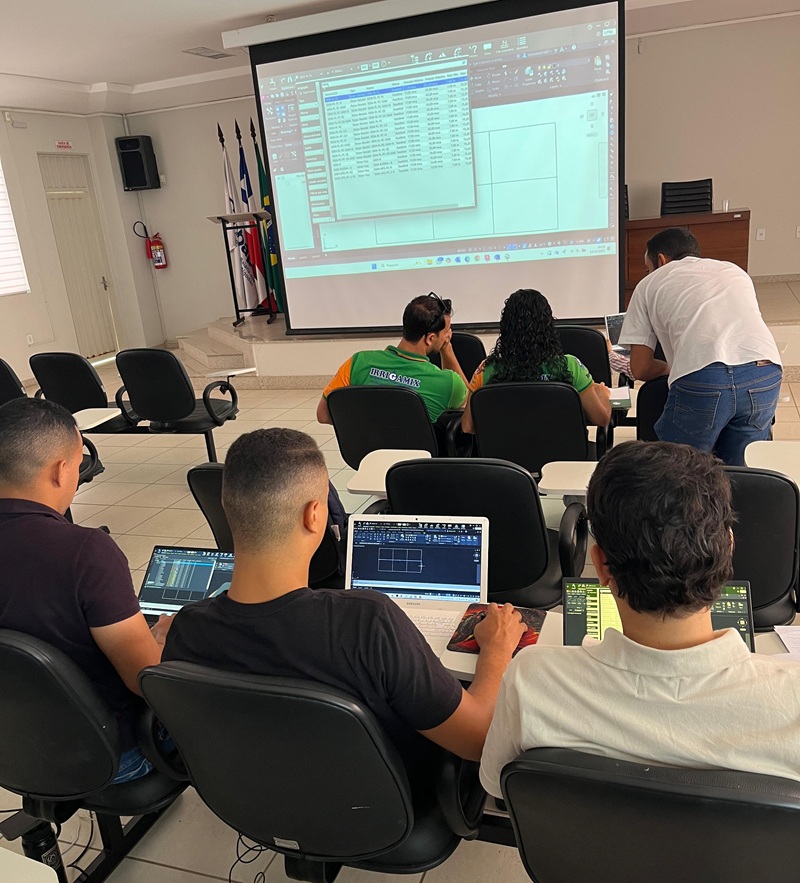 Casa da Lavoura e AuE Software Elevam o Nível de Projetos de Irrigação no Oeste Baiano